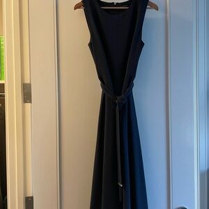 Donna Karan Soiree Black/Dark Navy Sleeveless Fit and Flare Dress, Size 8.